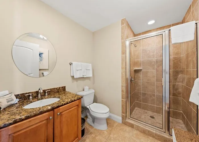 Mustique 602 By Youngs Suncoast Apartment *